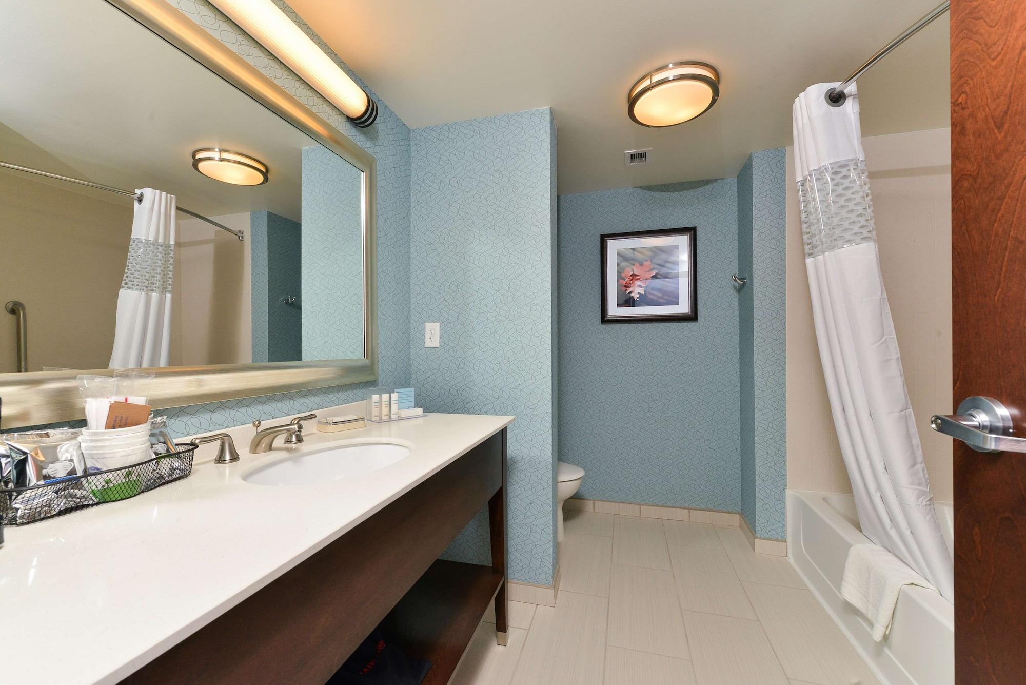 Hampton Inn Corning/Painted Post Bagian luar foto